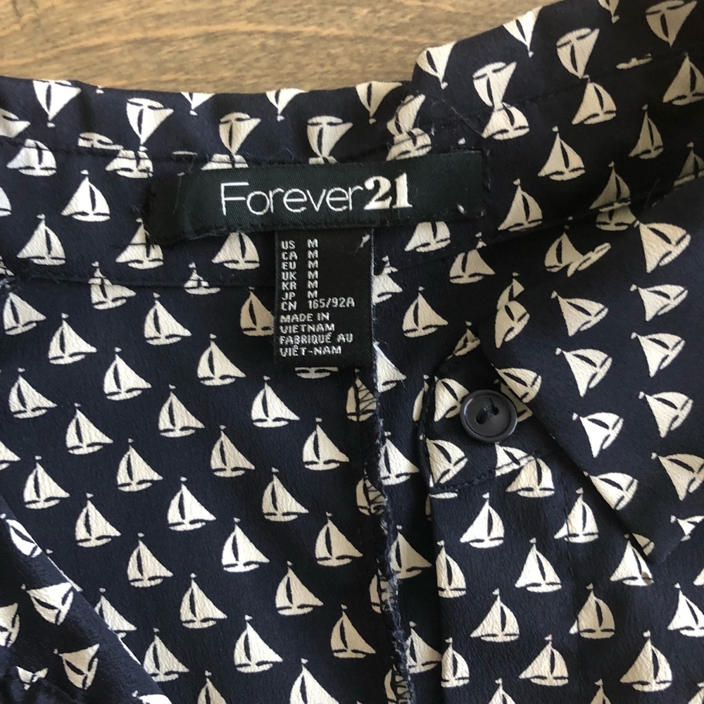 Forever 21 sleeveless tank top